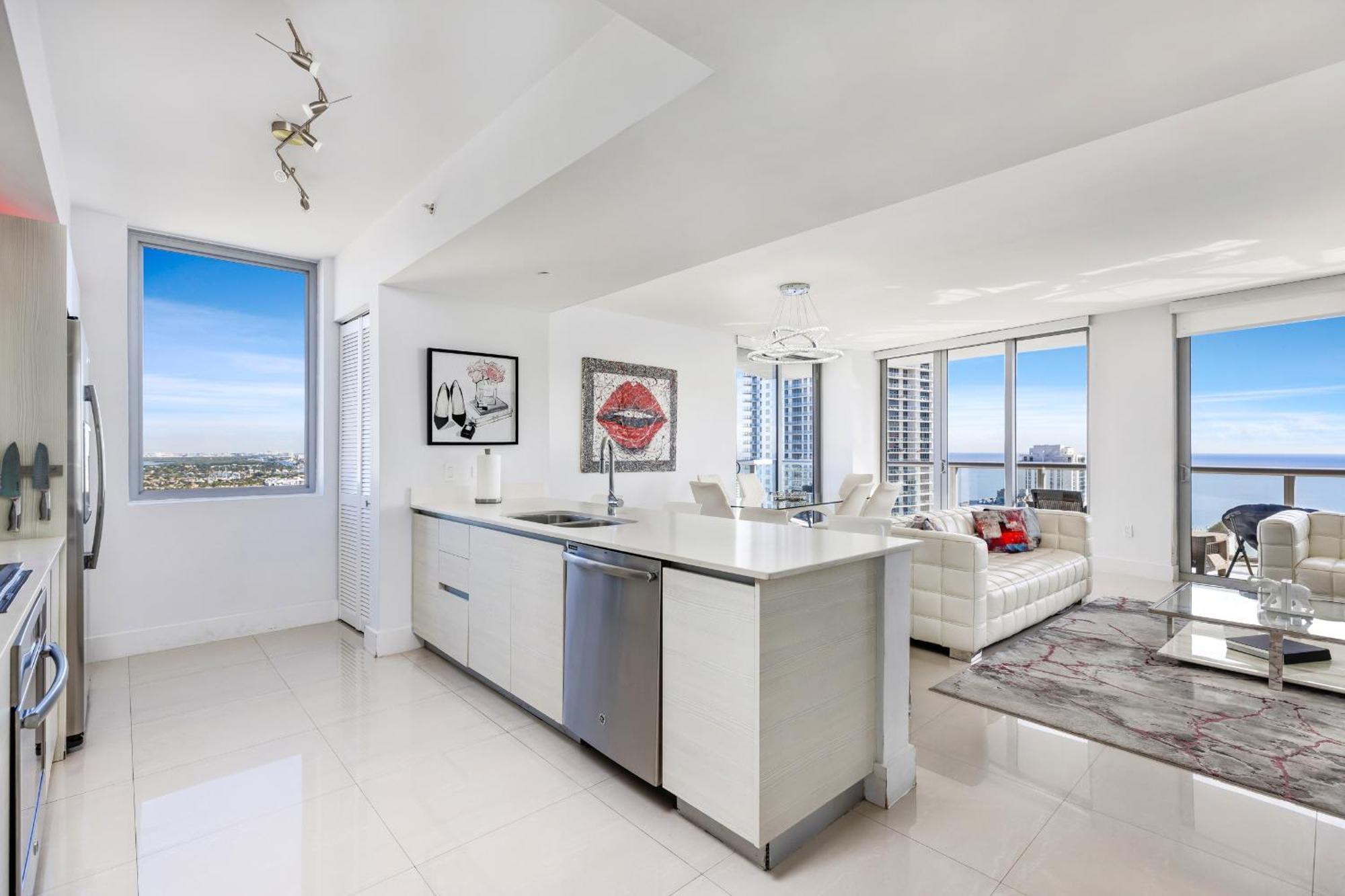 Resort-Style Living With Direct Ocean Views - 3Br Beauty Hallandale Beach Exterior foto