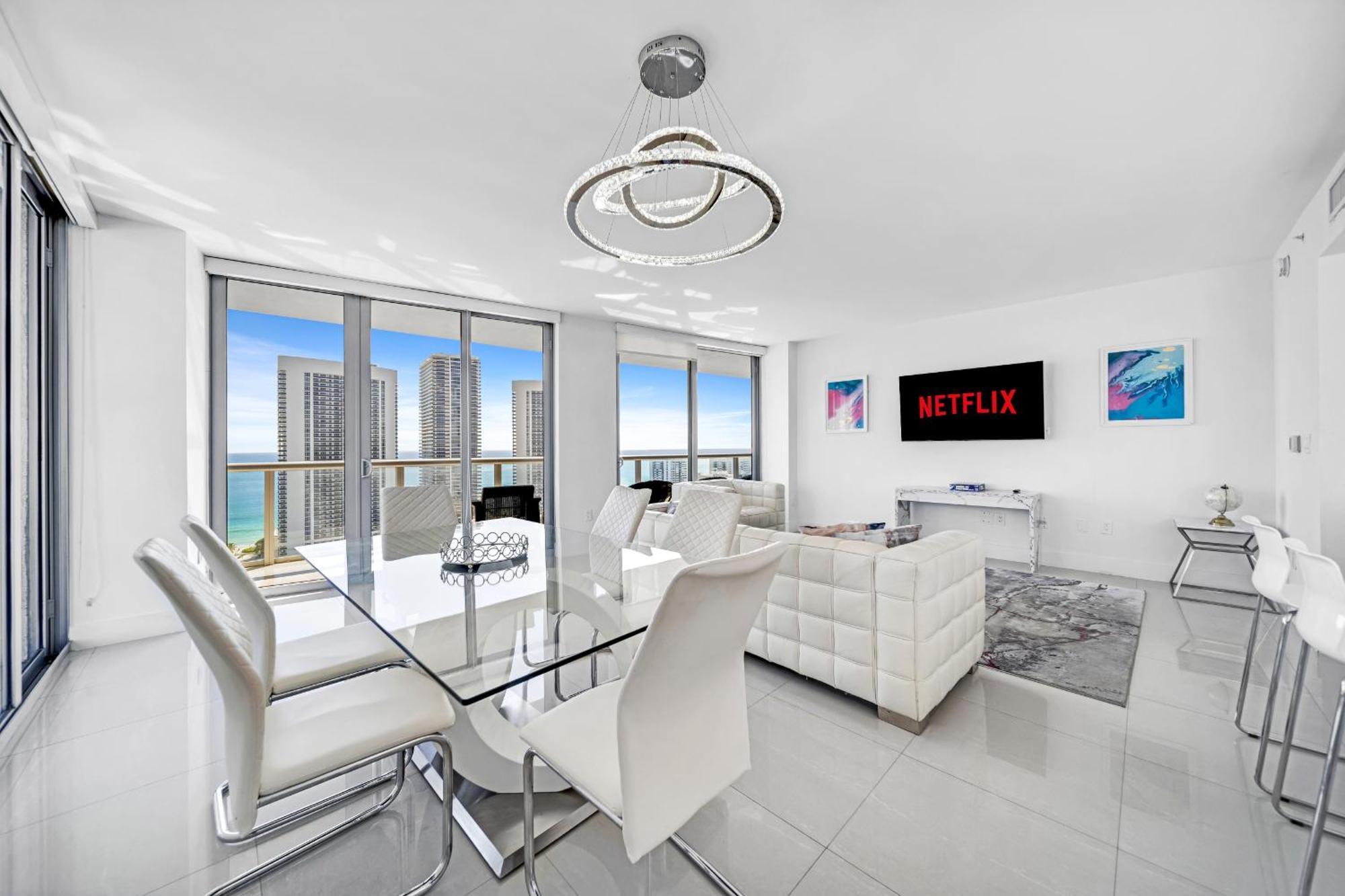 Resort-Style Living With Direct Ocean Views - 3Br Beauty Hallandale Beach Exterior foto